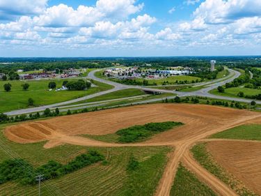 2 Burkesville Road, Columbia, KY 42728