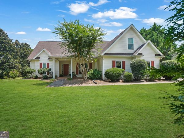 188 Meadows Drive, Senoia, GA 30276