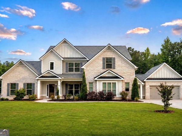 150 Peppertree Drive, Newnan, GA 30265