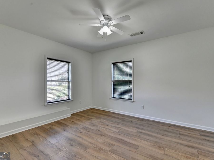 Property Image 80