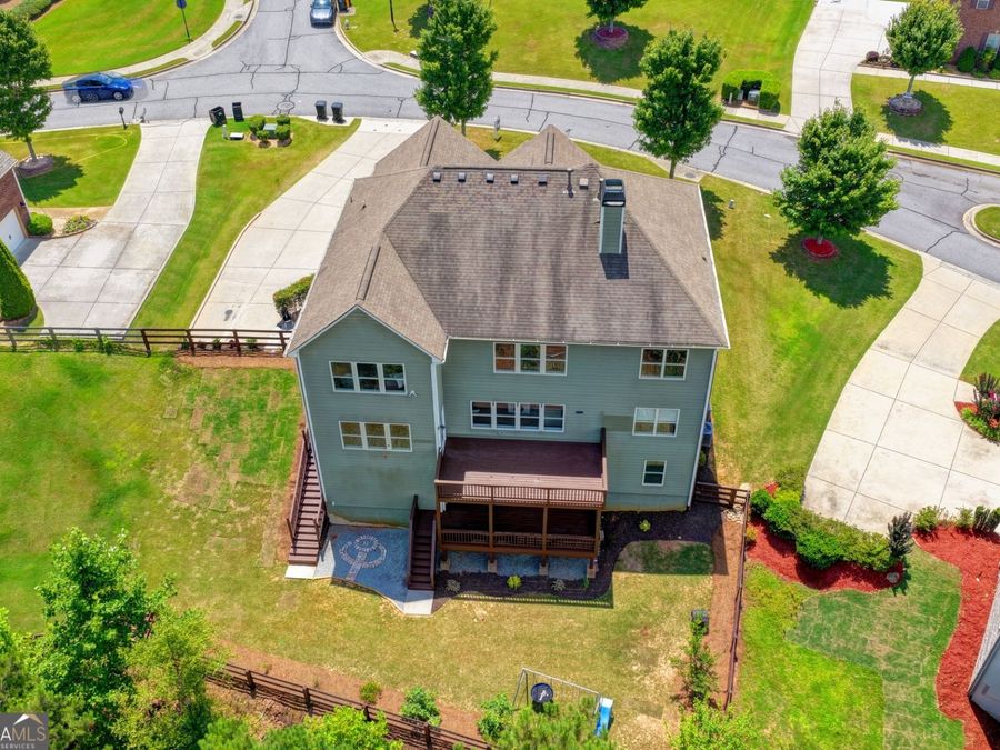 Property Image 100