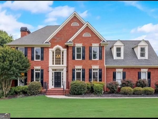 2705 Montclair Place, Snellville, GA 30078
