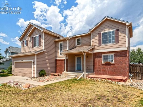 17165 Mountain Lake Drive, Monument, CO 80132