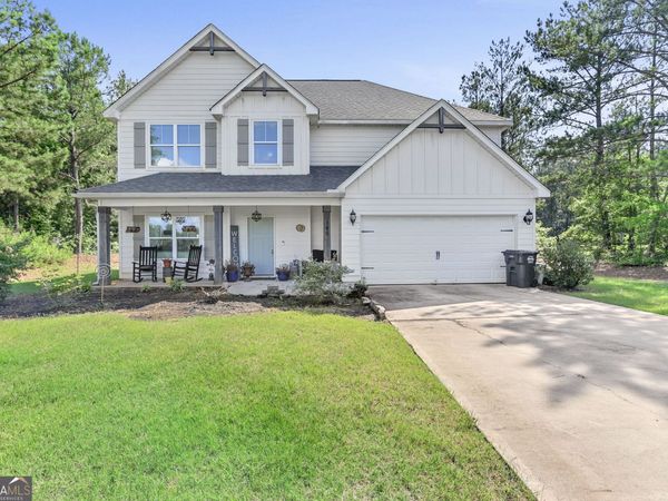 140 Fenwick Farms Drive, Lagrange, GA 30241