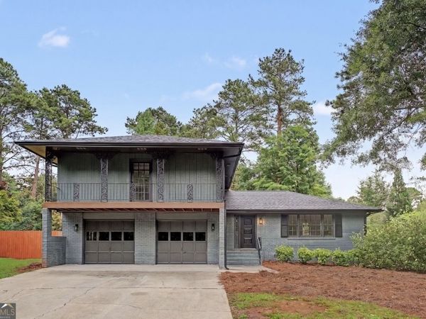 4094 Indian Trace SW, Lilburn, GA 30047