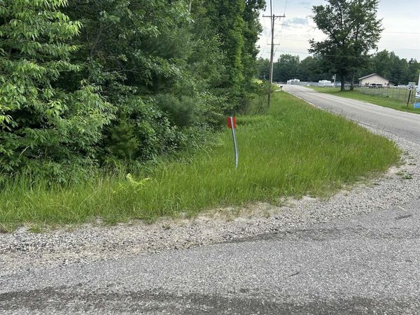 819 Choctaw Trail, West Branch, MI 48661