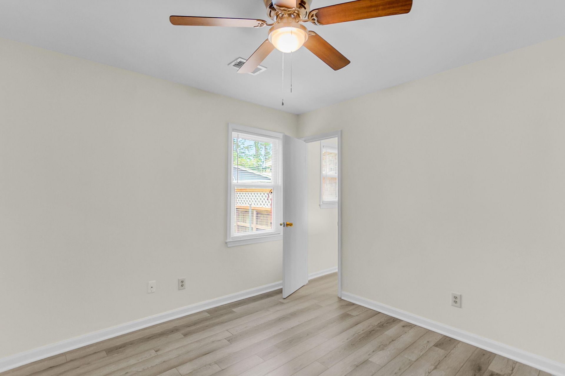 103 Mcduffie Court Photo 16