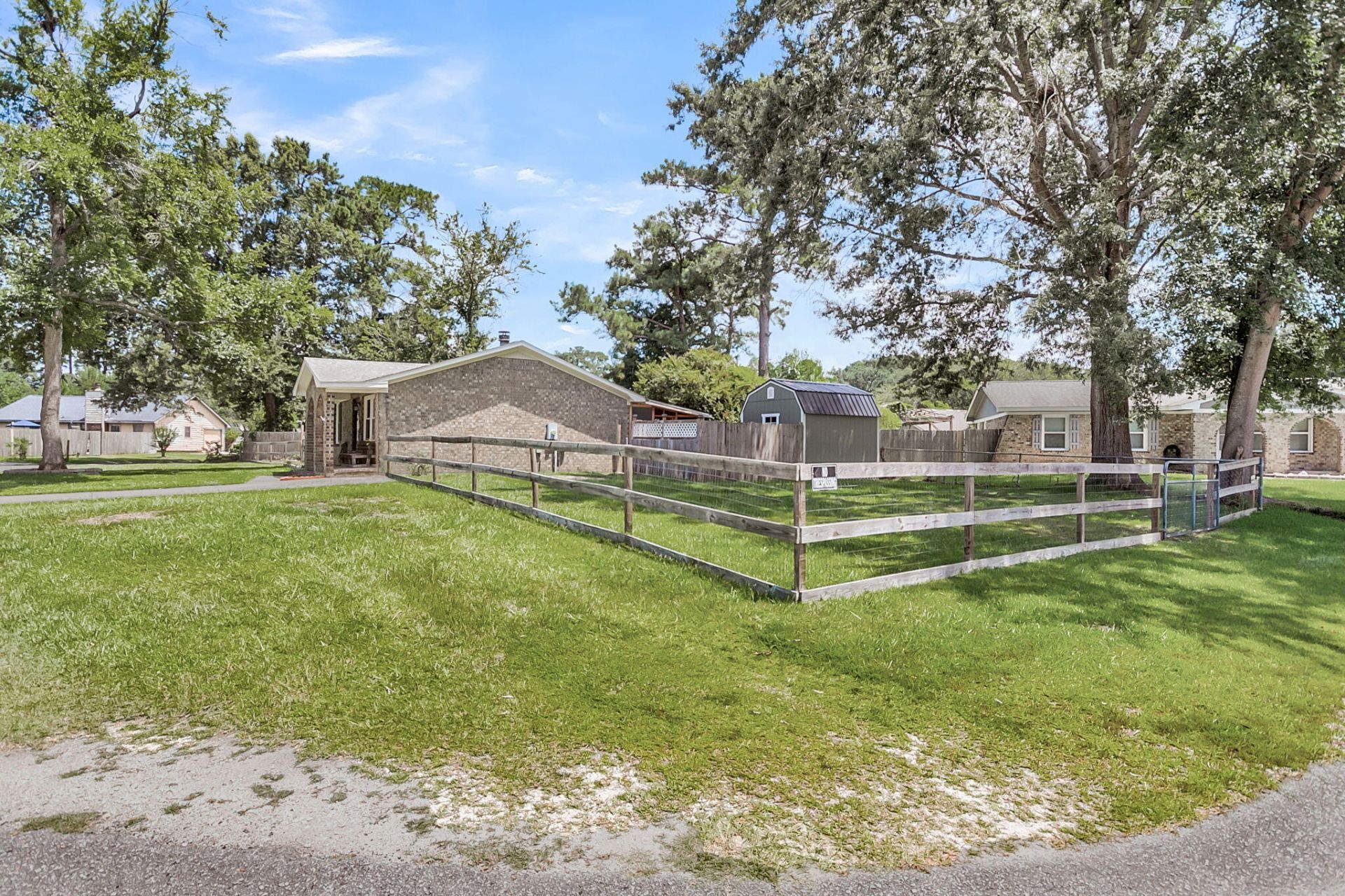 103 Mcduffie Court Photo 30