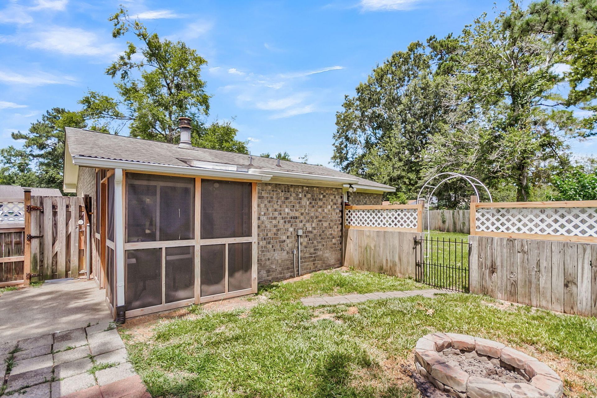 103 Mcduffie Court Photo 33