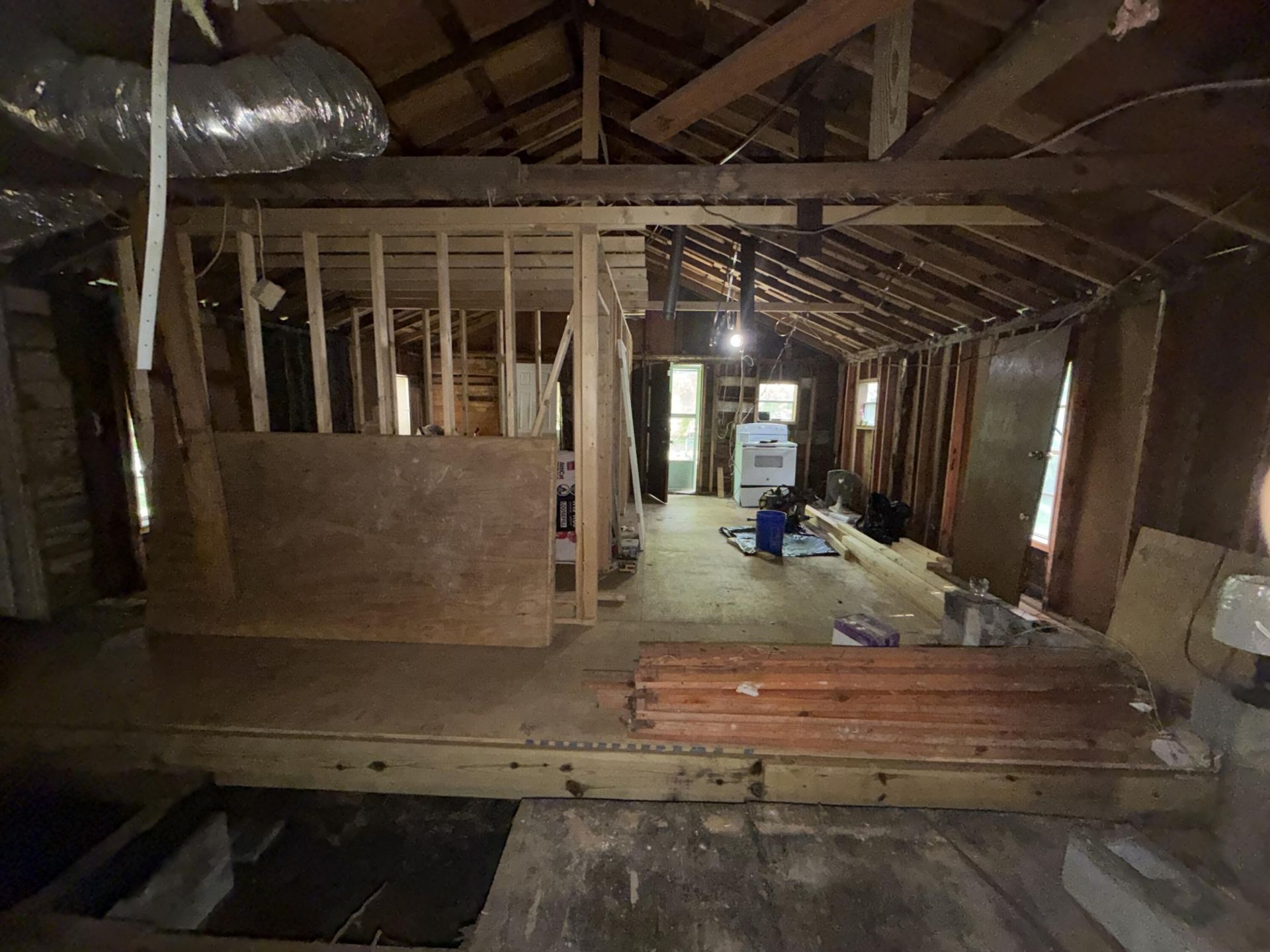107 Lockhart Street Photo 12