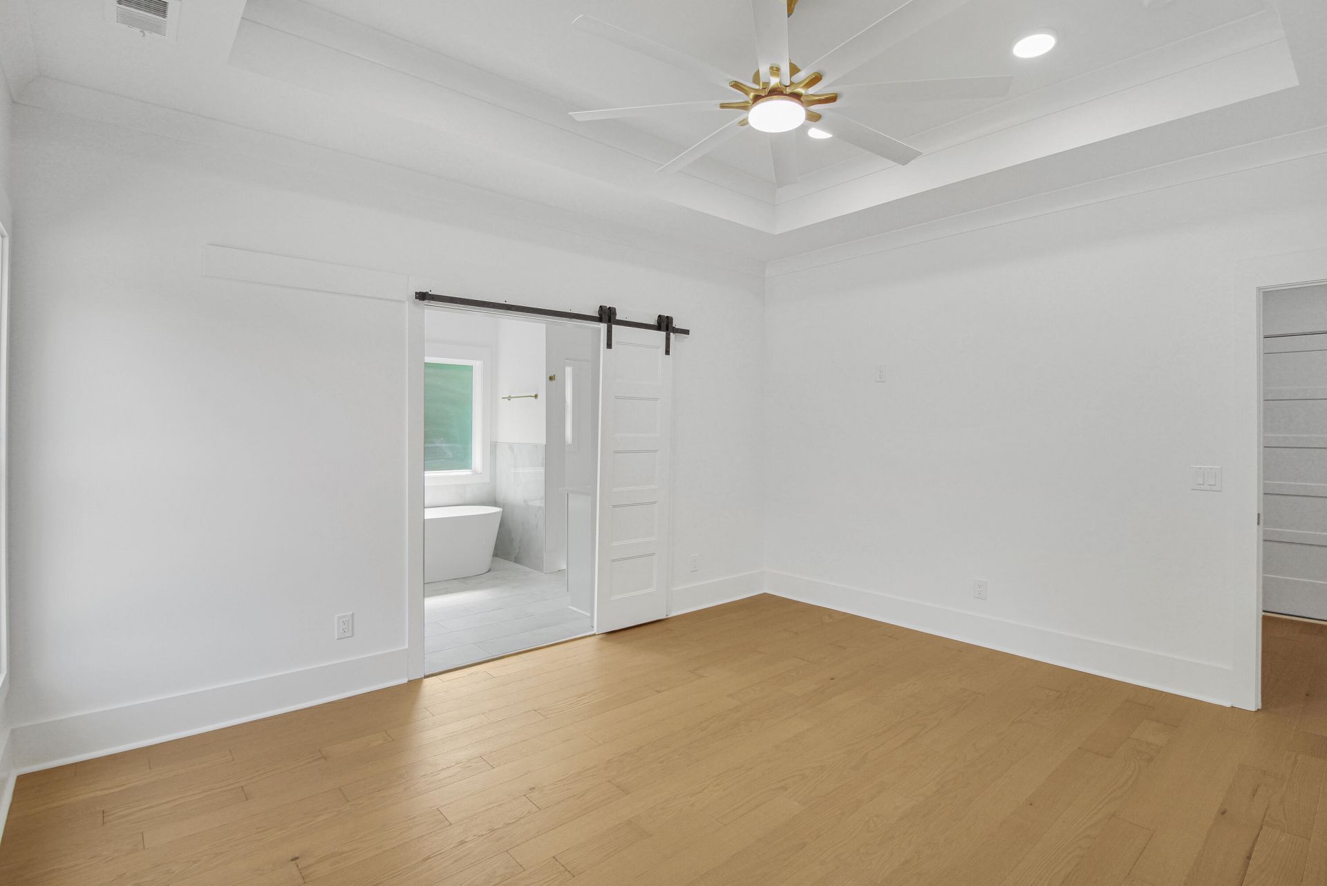113 Ginger Lake Drive Photo 18