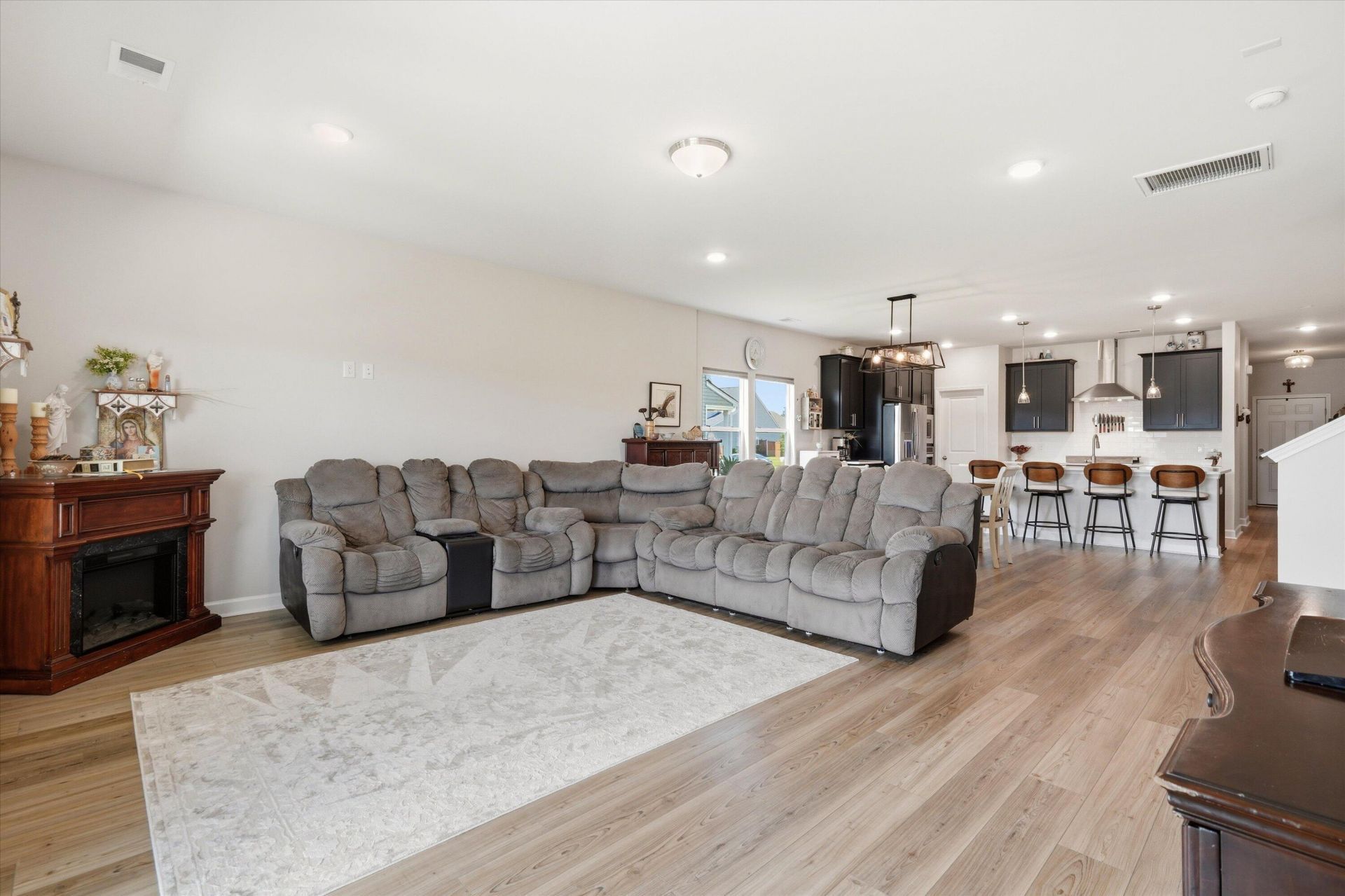292 Lucca Drive Photo 18