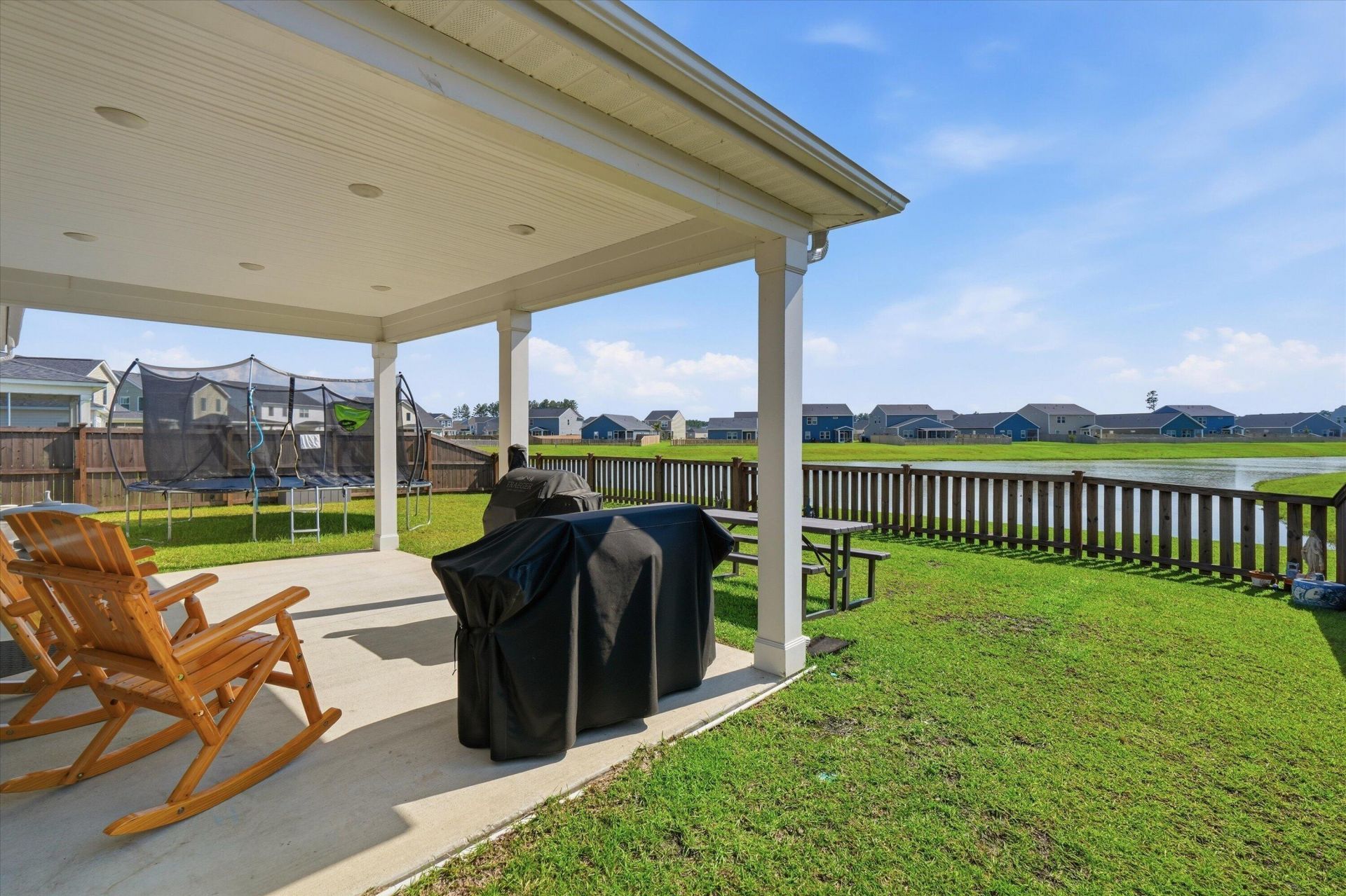 292 Lucca Drive Photo 44