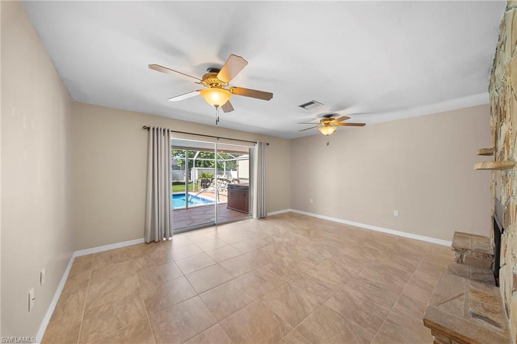 2456 Chandler Ave , Fort Myers, FL 33907 Photo