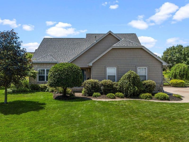 55 Martin Lane, Springboro, OH 45066 Photo 1