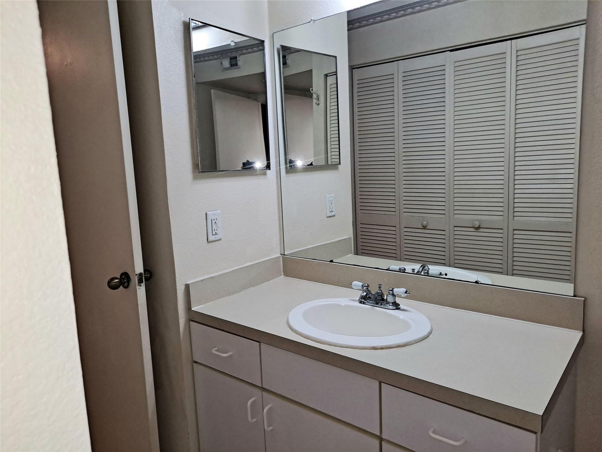 1845 Palm Cove Boulevard, Unit 8-107, Delray Beach, FL 33445 Photo