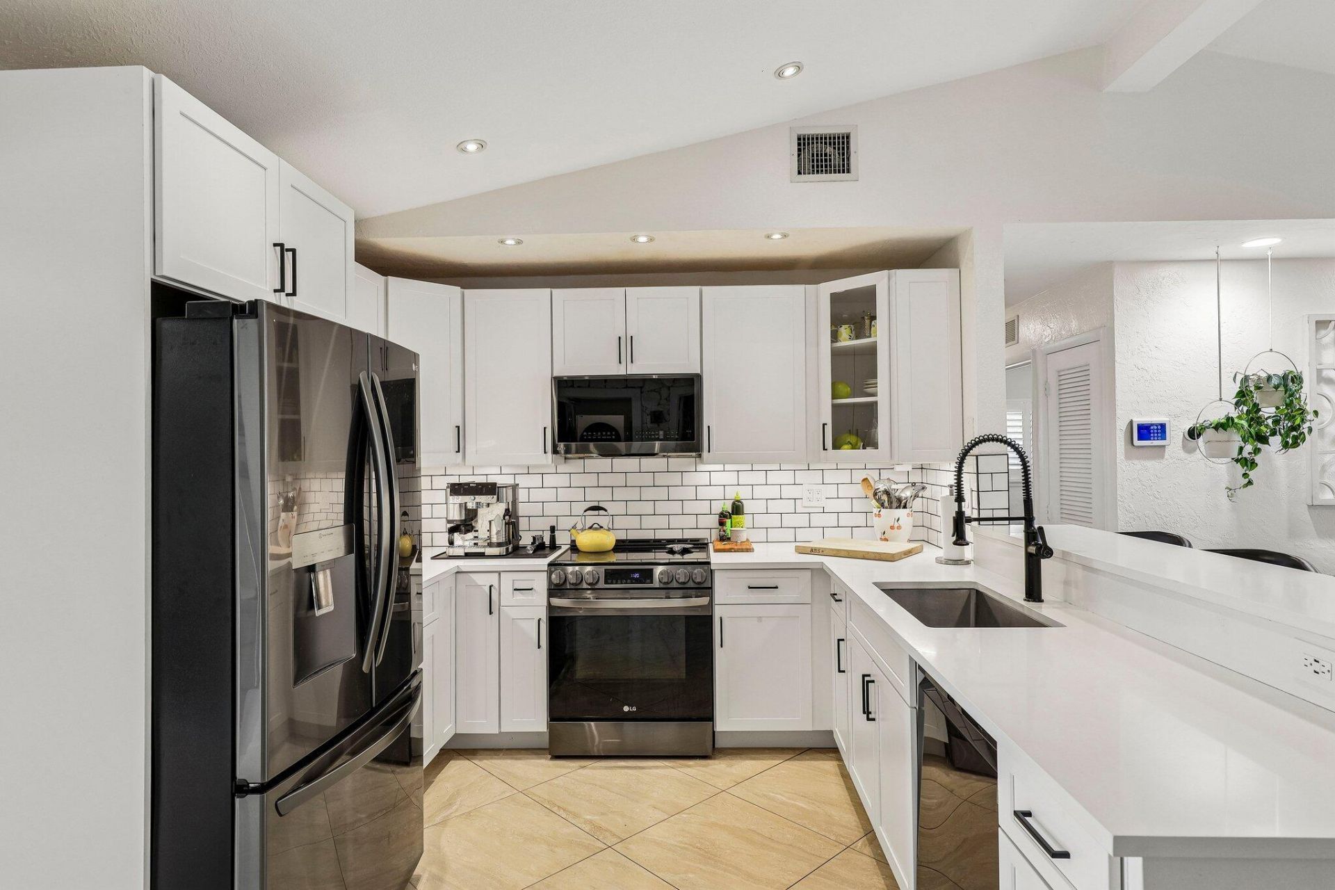 4716 SW 35th Avenue, Fort Lauderdale, FL 33312 Photo