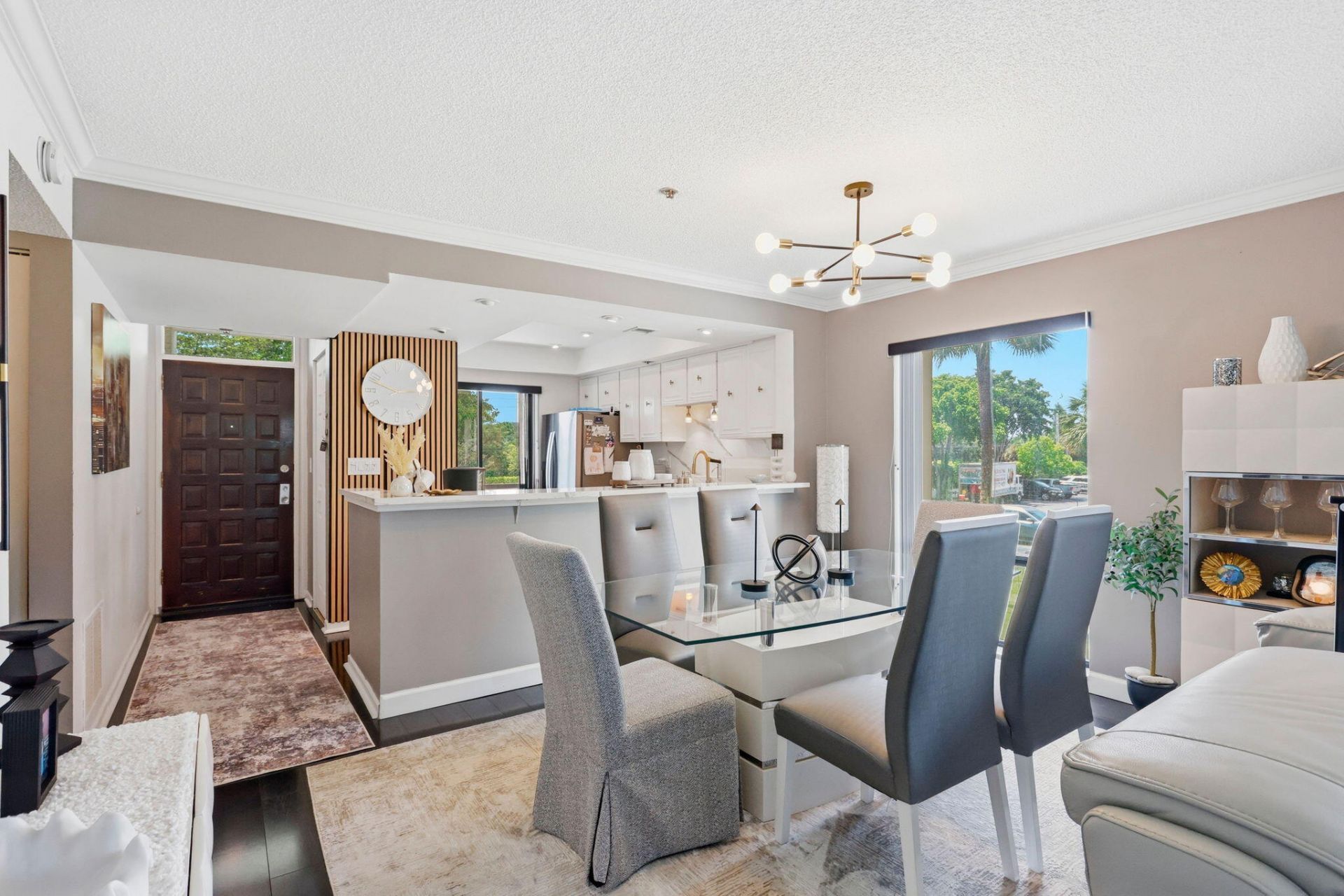 3000 Presidential Way, Unit 201, West Palm Beach, FL 33401 Photo