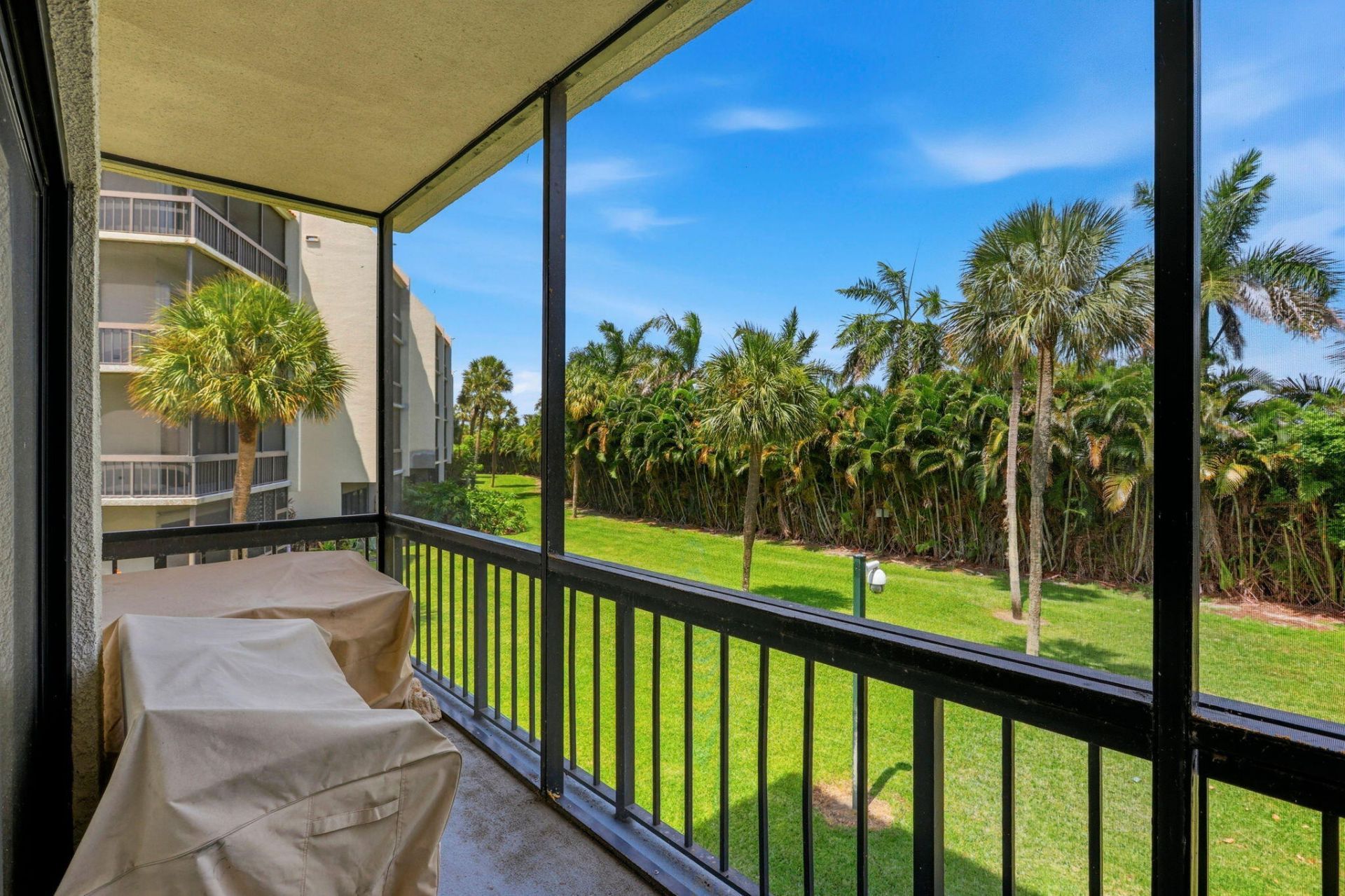 3000 Presidential Way, Unit 201, West Palm Beach, FL 33401 Photo