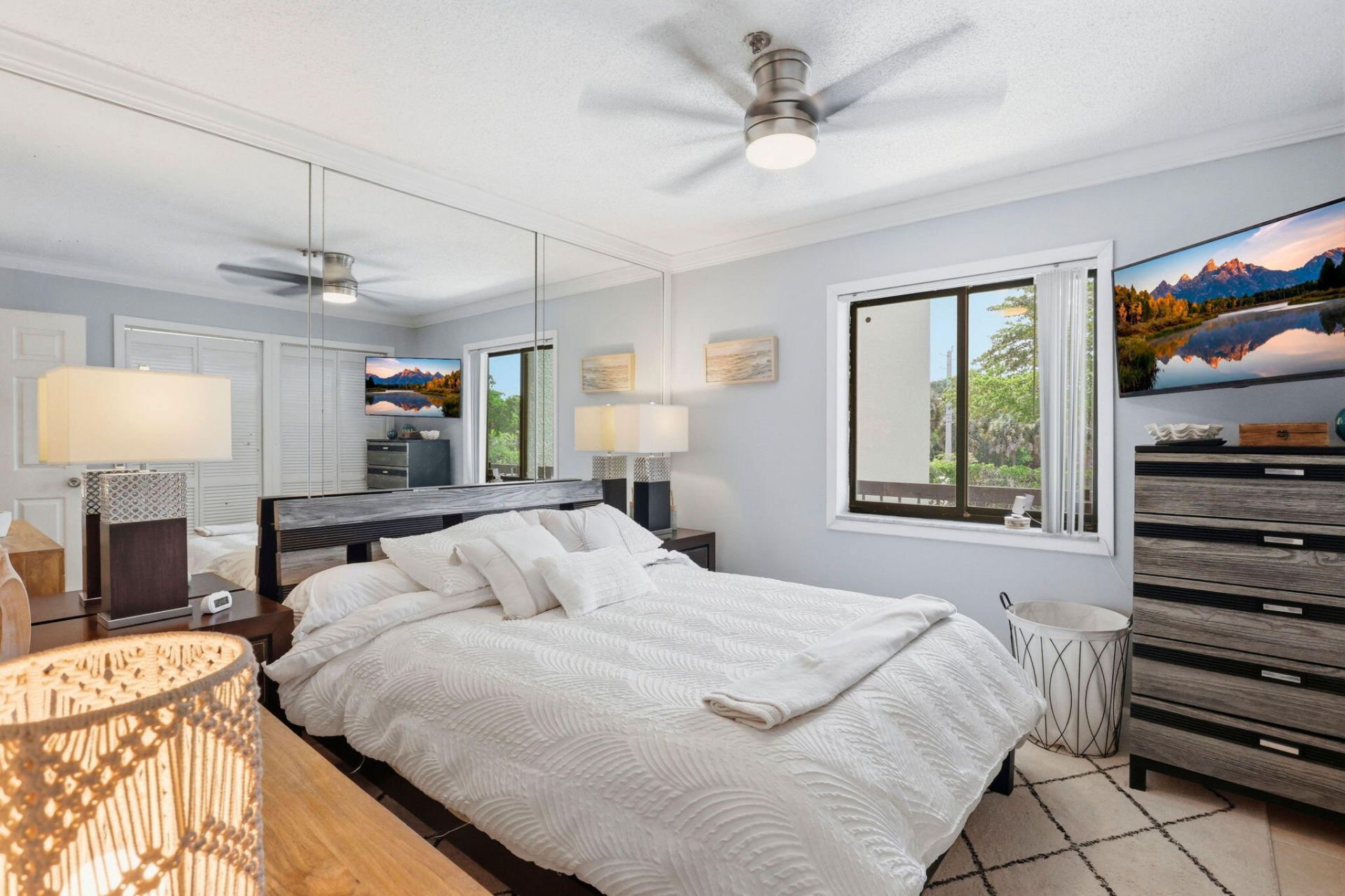 3000 Presidential Way, Unit 201, West Palm Beach, FL 33401 Photo