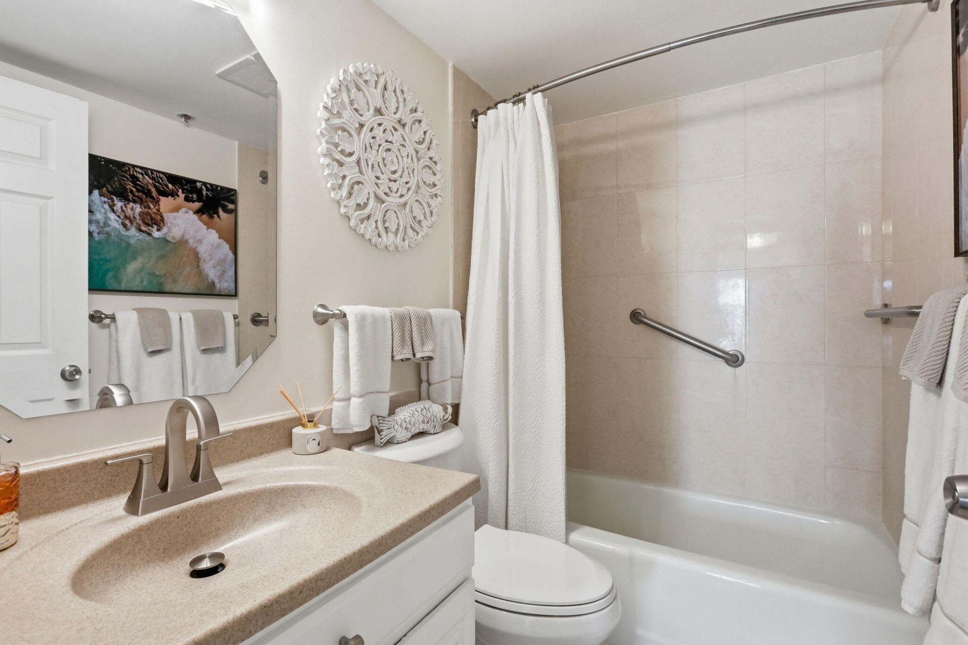 3000 Presidential Way, Unit 201, West Palm Beach, FL 33401 Photo