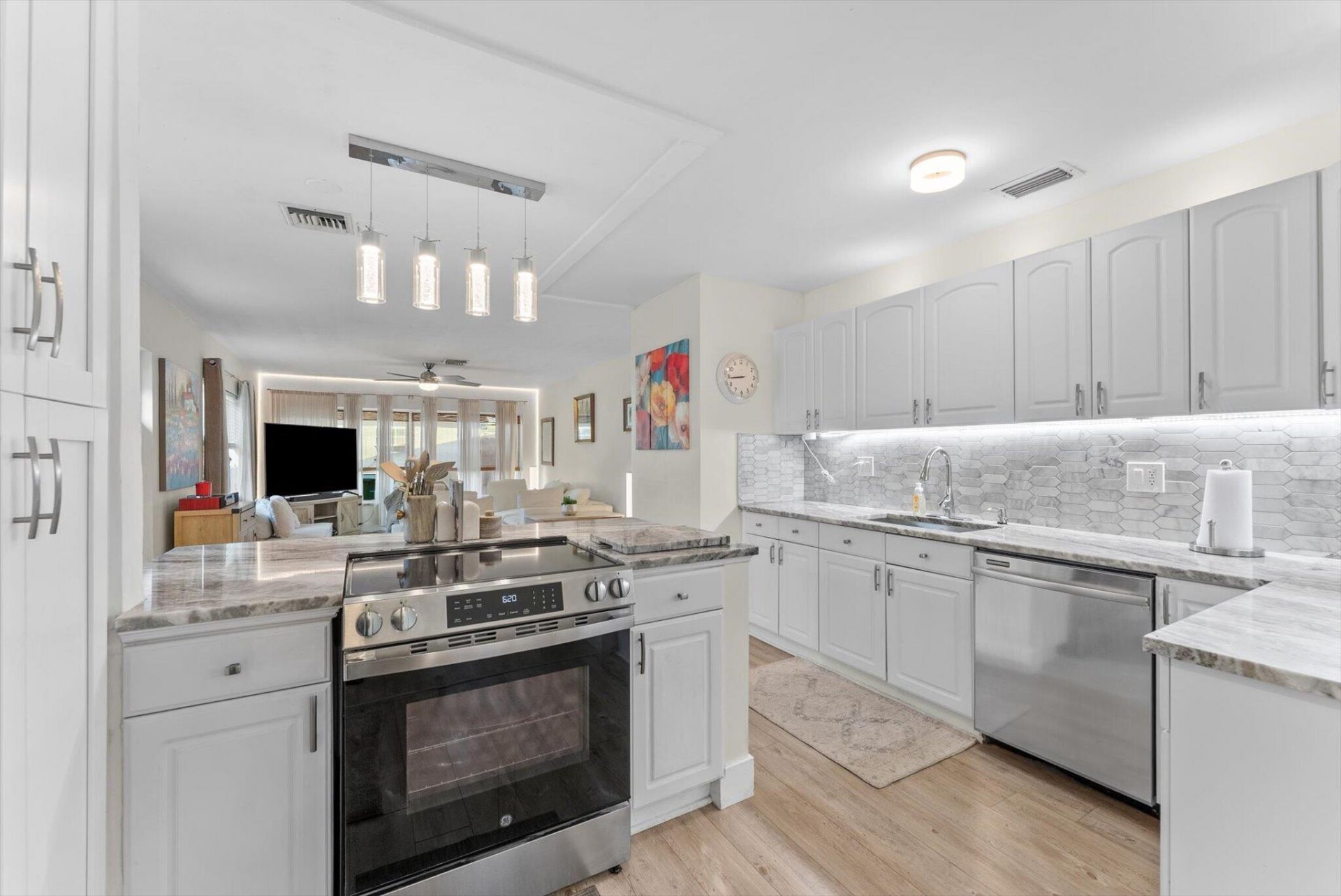 636 NE 16th Court, Fort Lauderdale, FL 33305 Photo