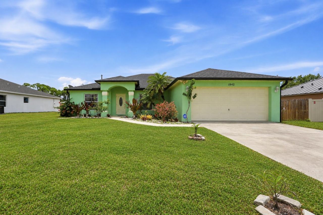 1842 SW Penrose Avenue, Port Saint Lucie, FL 34953 Photo