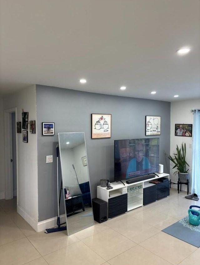 20 SE 13th Street, Unit B7, Boca Raton, FL 33432 Photo