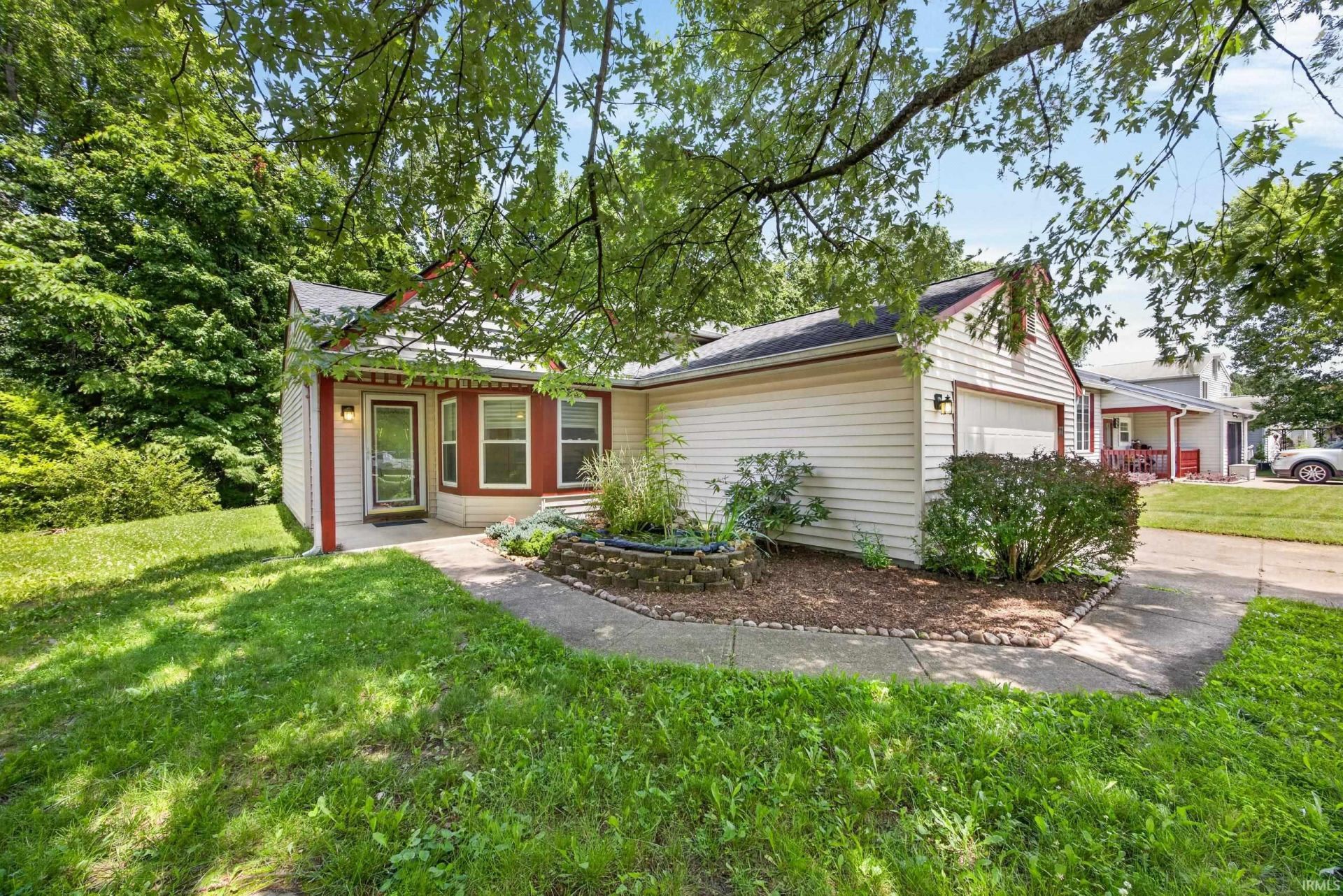3606 W Woodhaven Drive, Bloomington, IN 47403 Main Photo