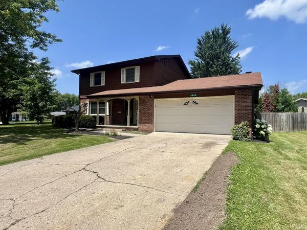 1055 Cherry Lane, Peru, IN 46970