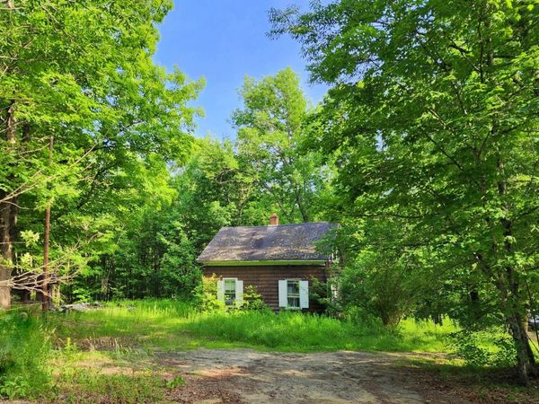 17 Center Hill Road , Weld, ME 04285