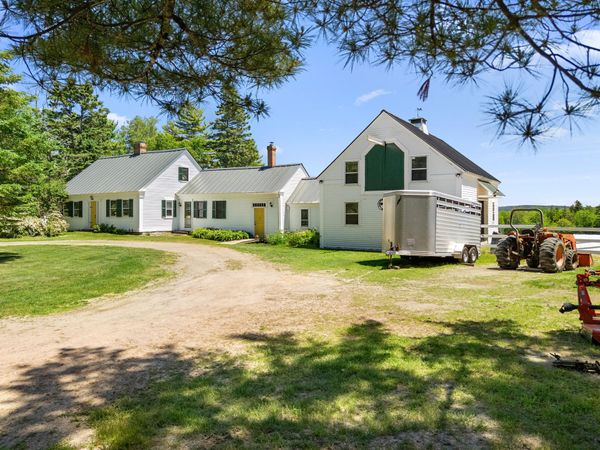 1141 Main Road, Islesboro, ME 04848