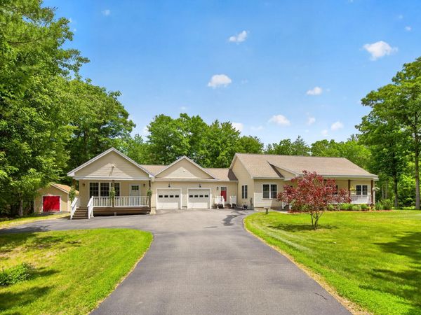 14 Haley Road, Berwick, ME 03901
