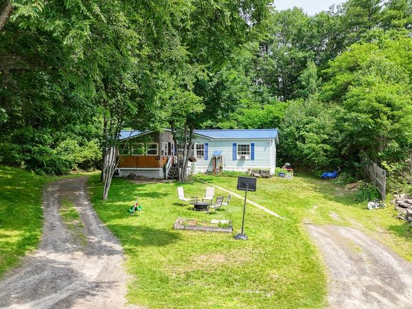 20 Mill Stream Road, Readfield, ME 04355