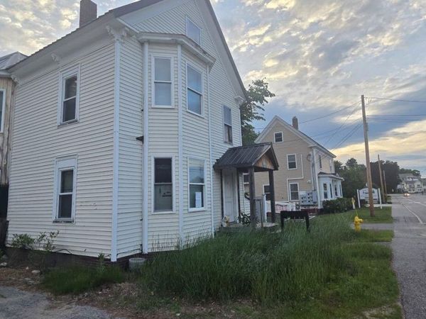 168 Main Street , Norway, ME 04268