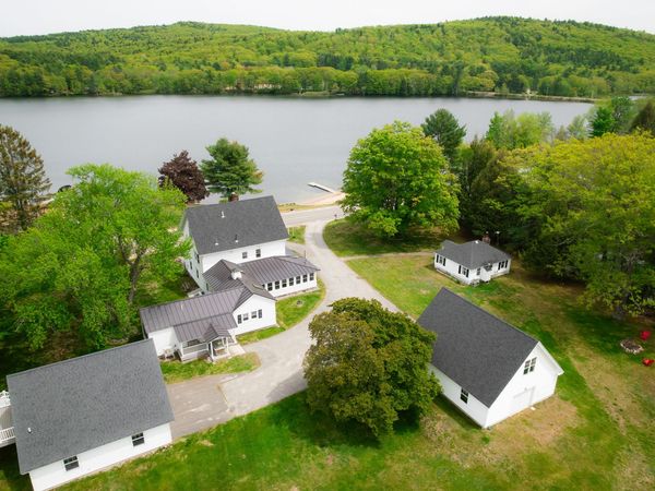 1024 Meadow Road , Casco, ME 04015
