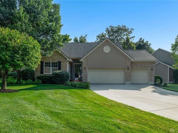 5811 Oak Creek Trail, Huber Heights, OH 45424