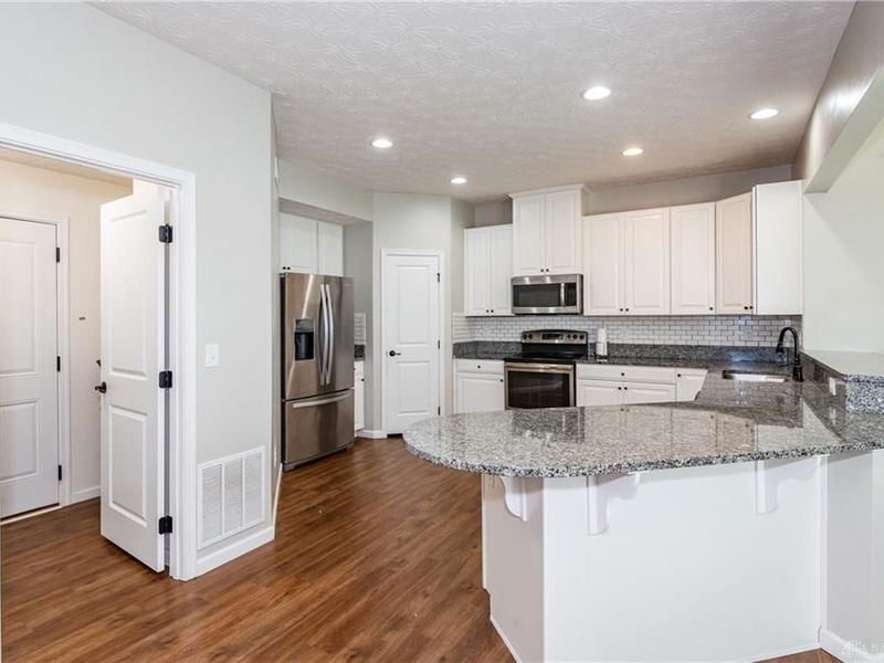2838 Ridge View Court, Beavercreek Township, OH 45385 Photo 13