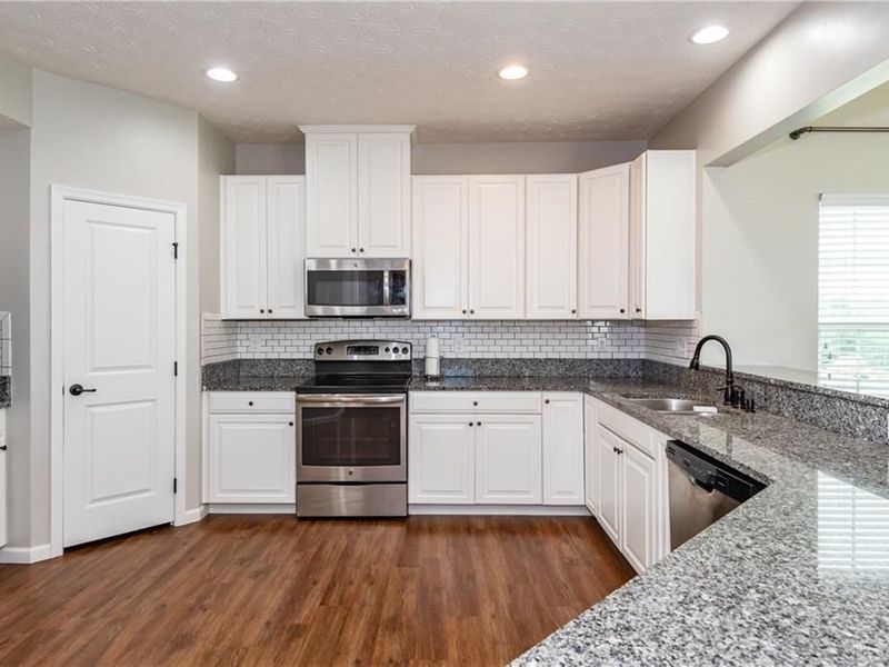 2838 Ridge View Court, Beavercreek Township, OH 45385 Photo 15