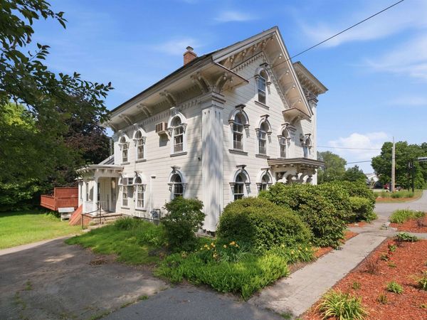 386 Pembroke Street, Pembroke, NH 03275