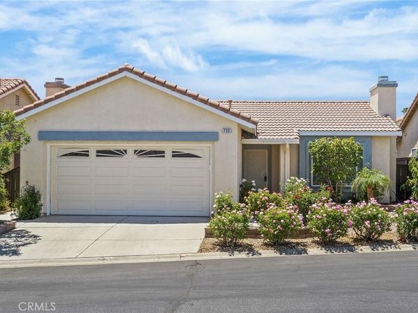 733 Daybreak Way, Banning, CA 92220