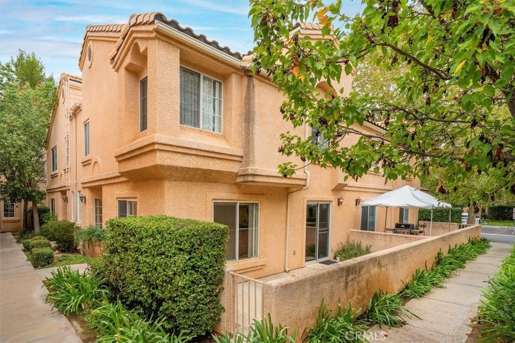 25126 Steinbeck Avenue, Unit D, Stevenson Ranch, CA 91381 Main Photo