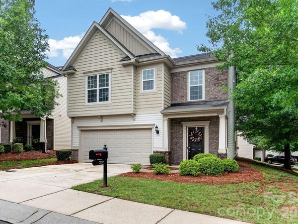 3702 Park South Station Boulevard, Charlotte, NC 28210