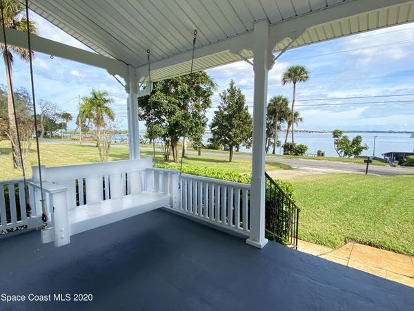 2811 N Indian River Drive , Cocoa, FL 32922