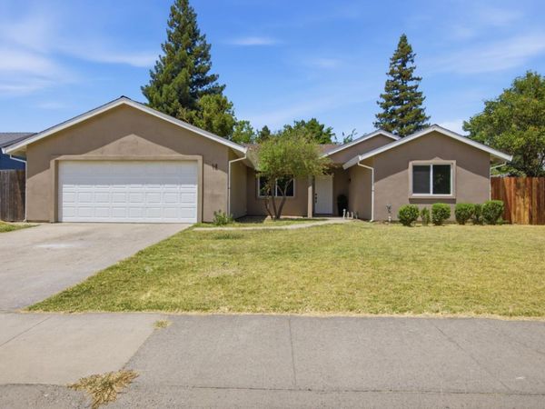 14 Cache River Cir, Sacramento, CA 95831