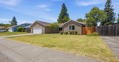 14 Cache River Cir, Sacramento, CA 95831 Photo
