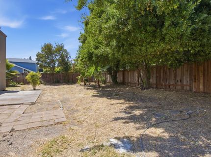 14 Cache River Cir, Sacramento, CA 95831 Photo