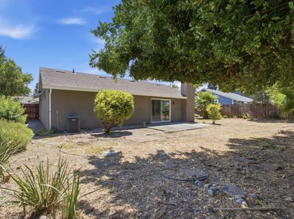 14 Cache River Cir, Sacramento, CA 95831 Photo