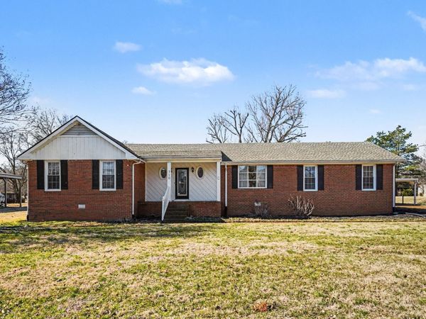 710 Washington Dr , Lebanon, TN 37087