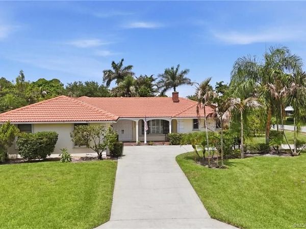3131 SE Fairway W, Stuart, FL 34997